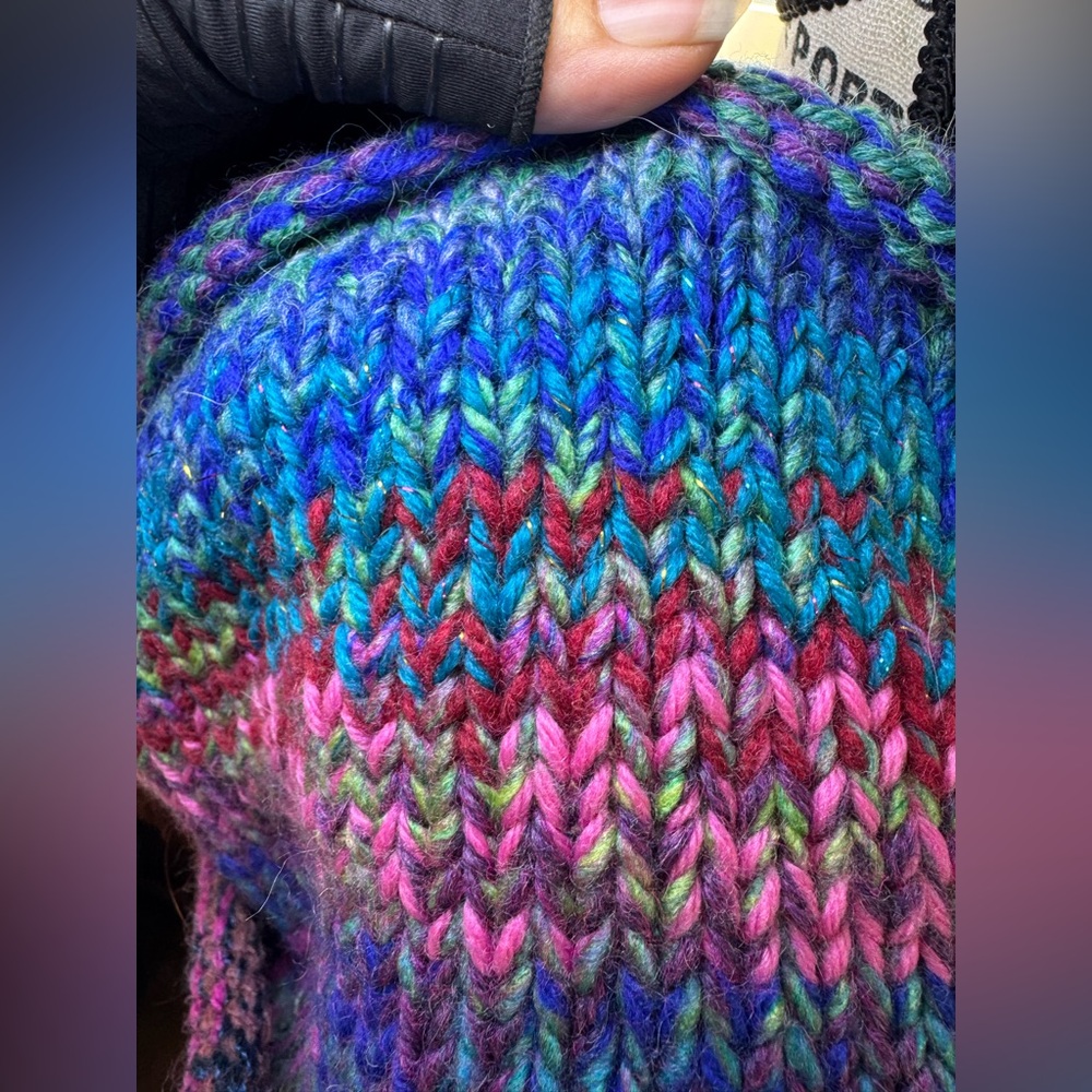 Hand Crafted Multicolor Knit Scarf - Picture 7 of 16